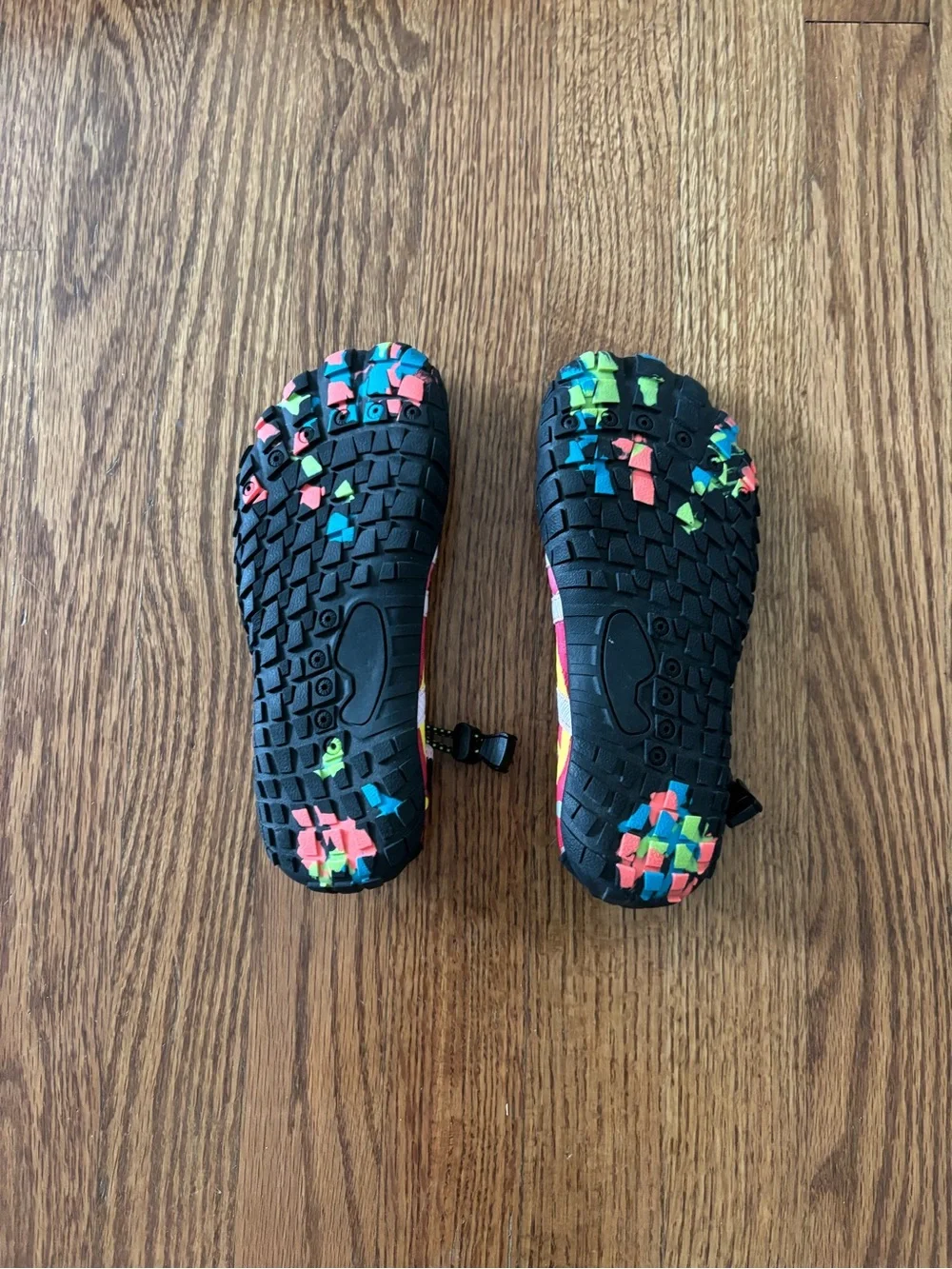 Fun water shoes! Colorful and durable. Size 34; Ubfen